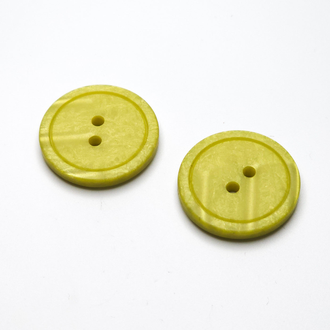 Buttons #B39 | 18 mm green