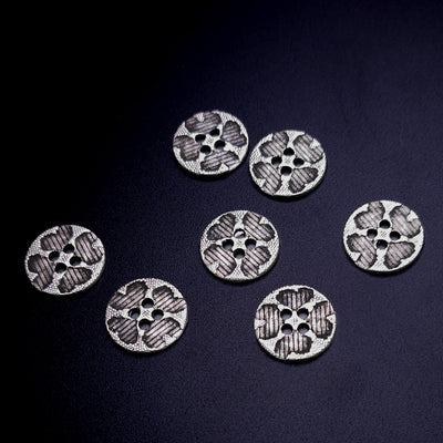 Buttons #593- 15 mm