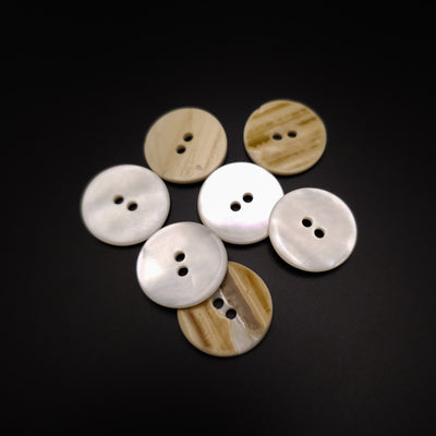 Buttons #98 - 19 mm