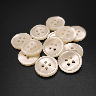Buttons White 15 mm