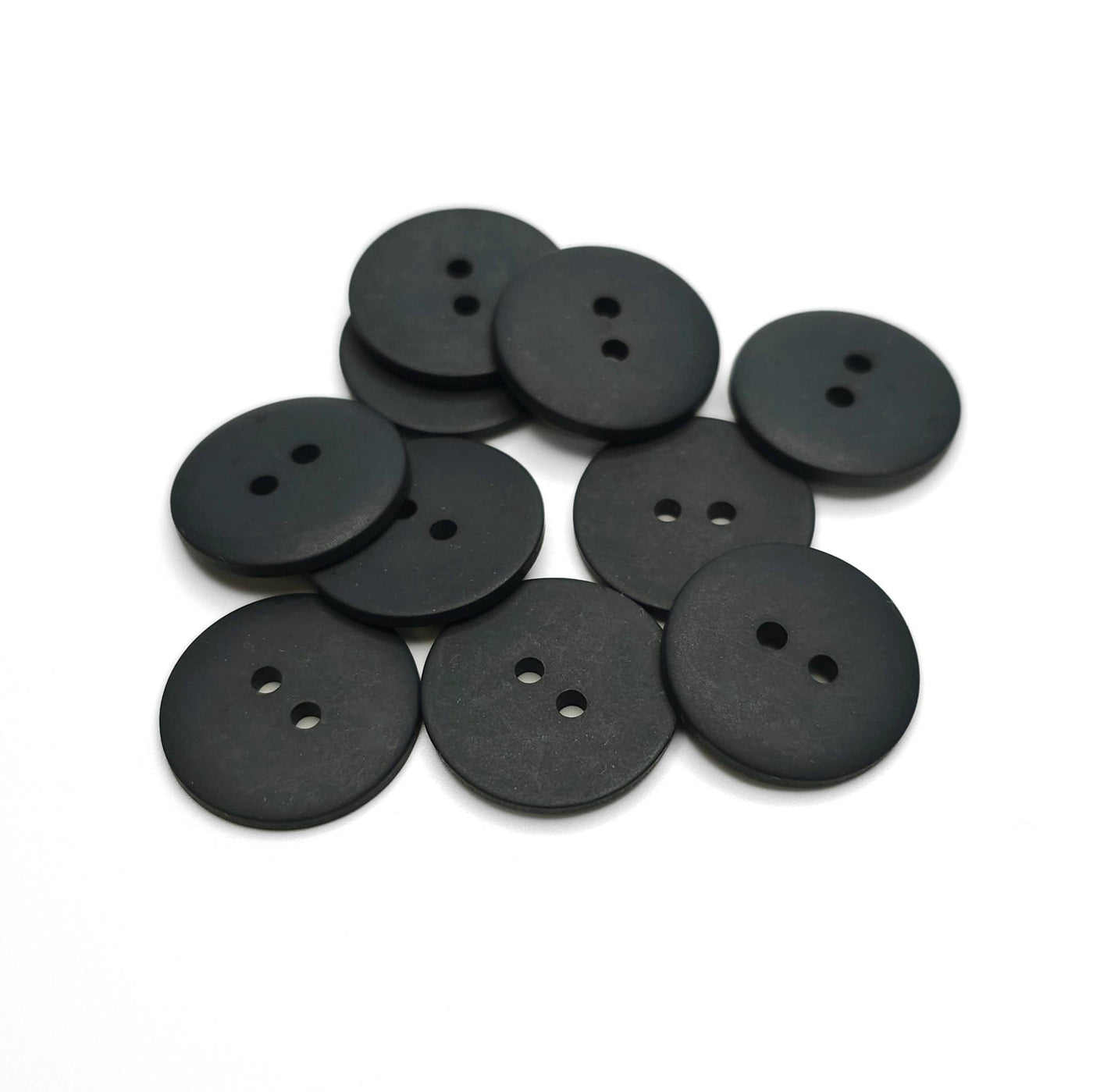Buttons Black 18 mm 