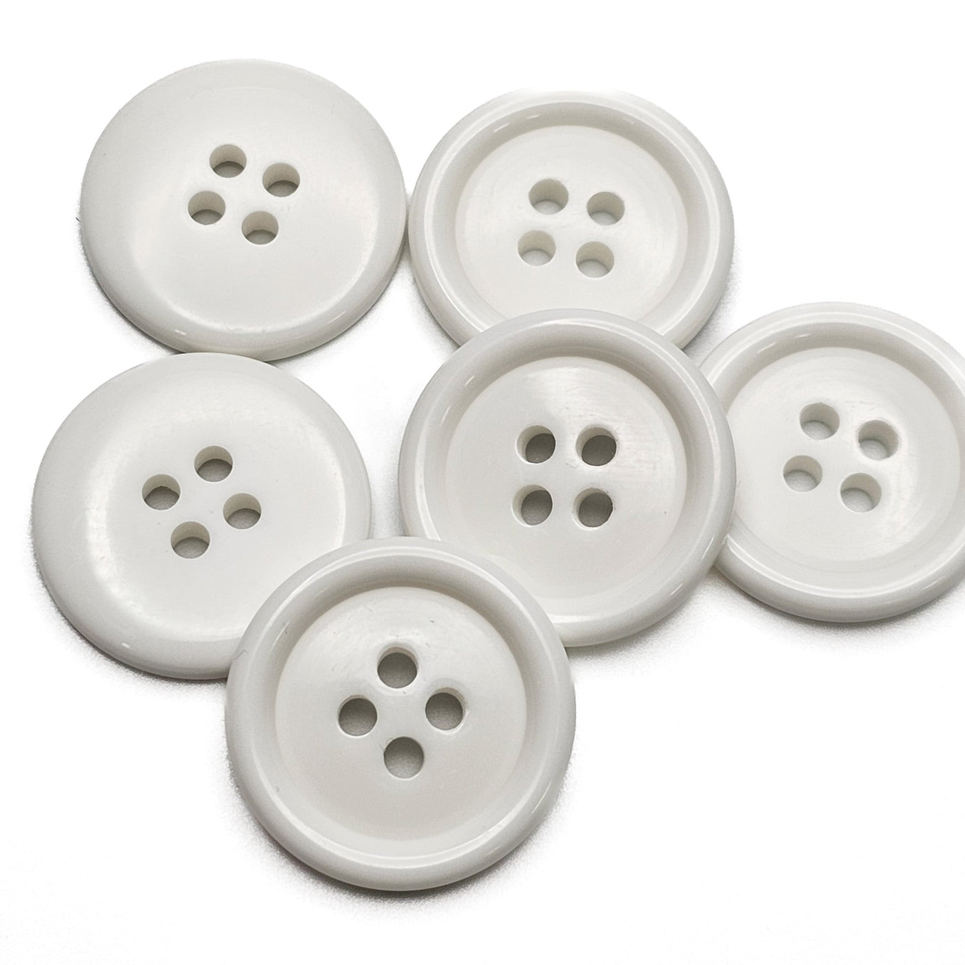Buttons #551 - 19 mm White