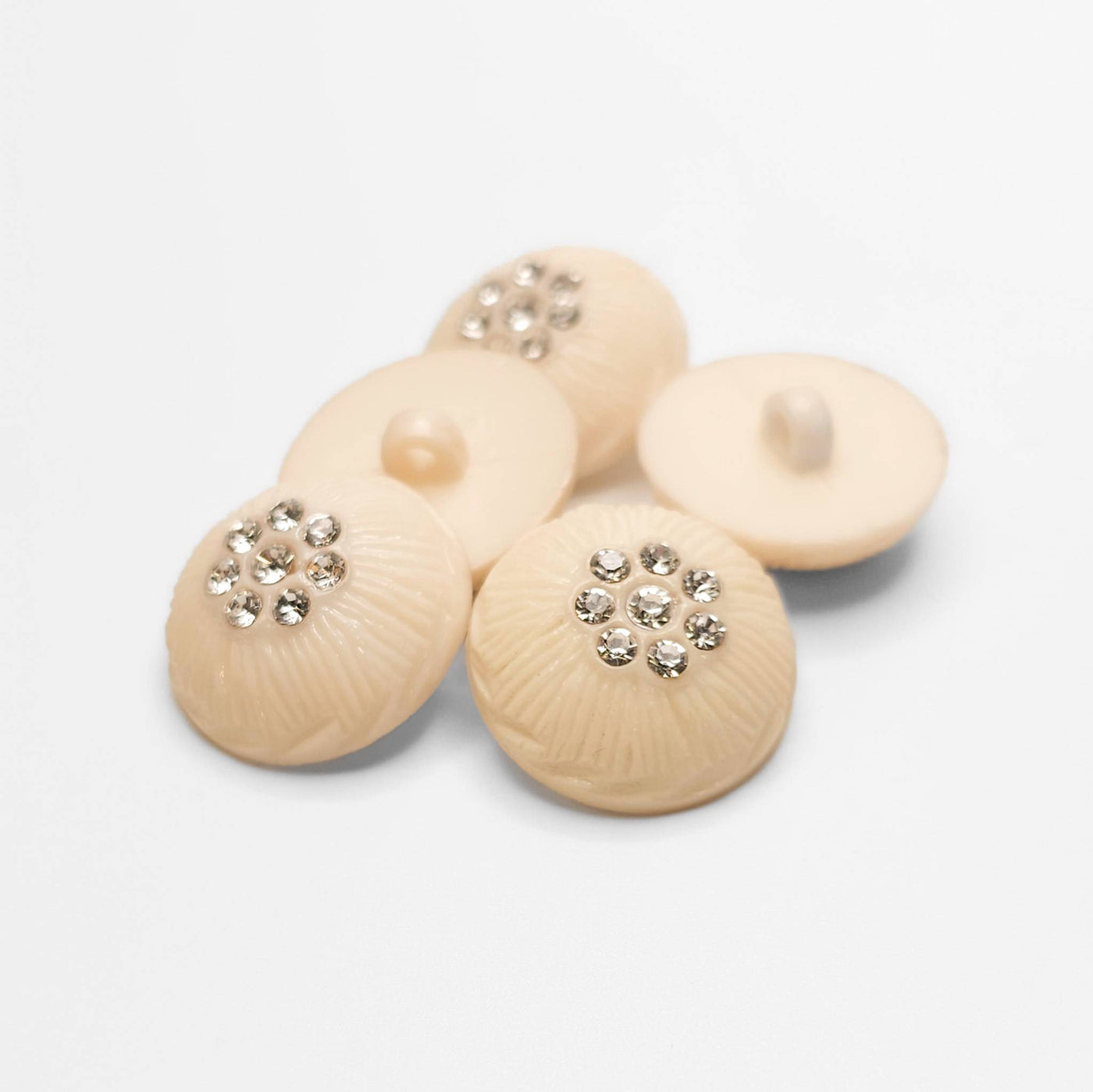 Buttons Cream 20 mm 