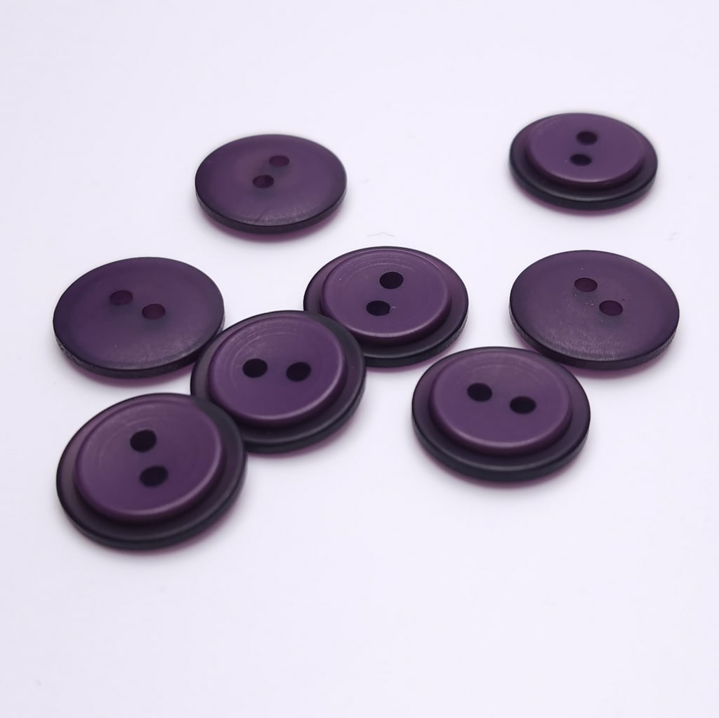 purple buttons