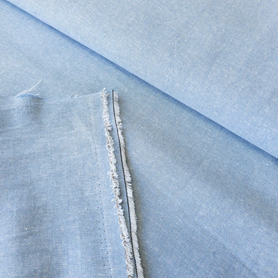 Essex Yarn Dyed Linen & Cotton Blend | By Robert Kaufman | Chambray | 140 cm | END OF ROLL