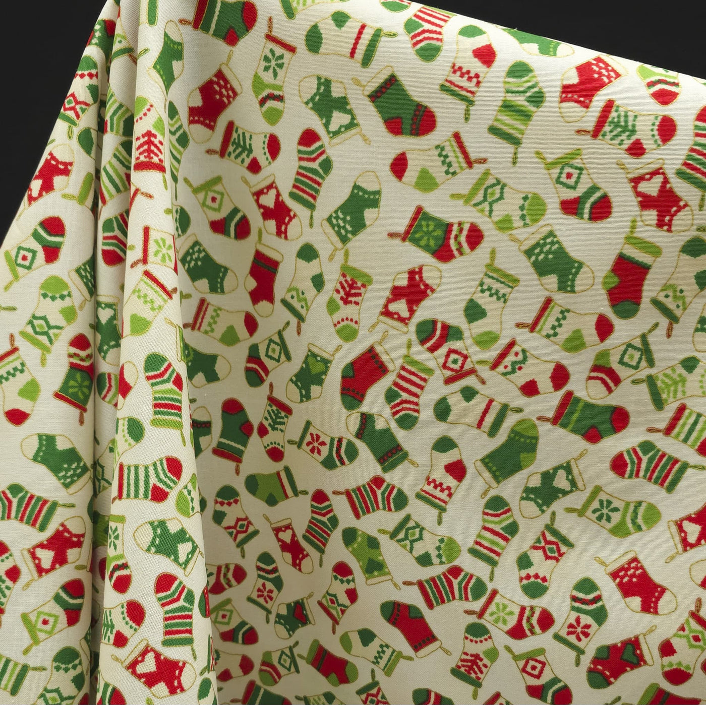 100% Cotton | Holiday Charms | Cream | Robert Kaufman