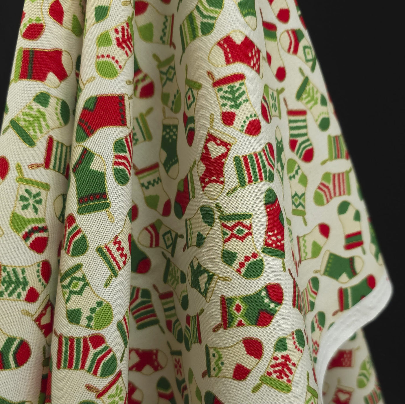 100% Cotton | Holiday Charms | Cream | Robert Kaufman