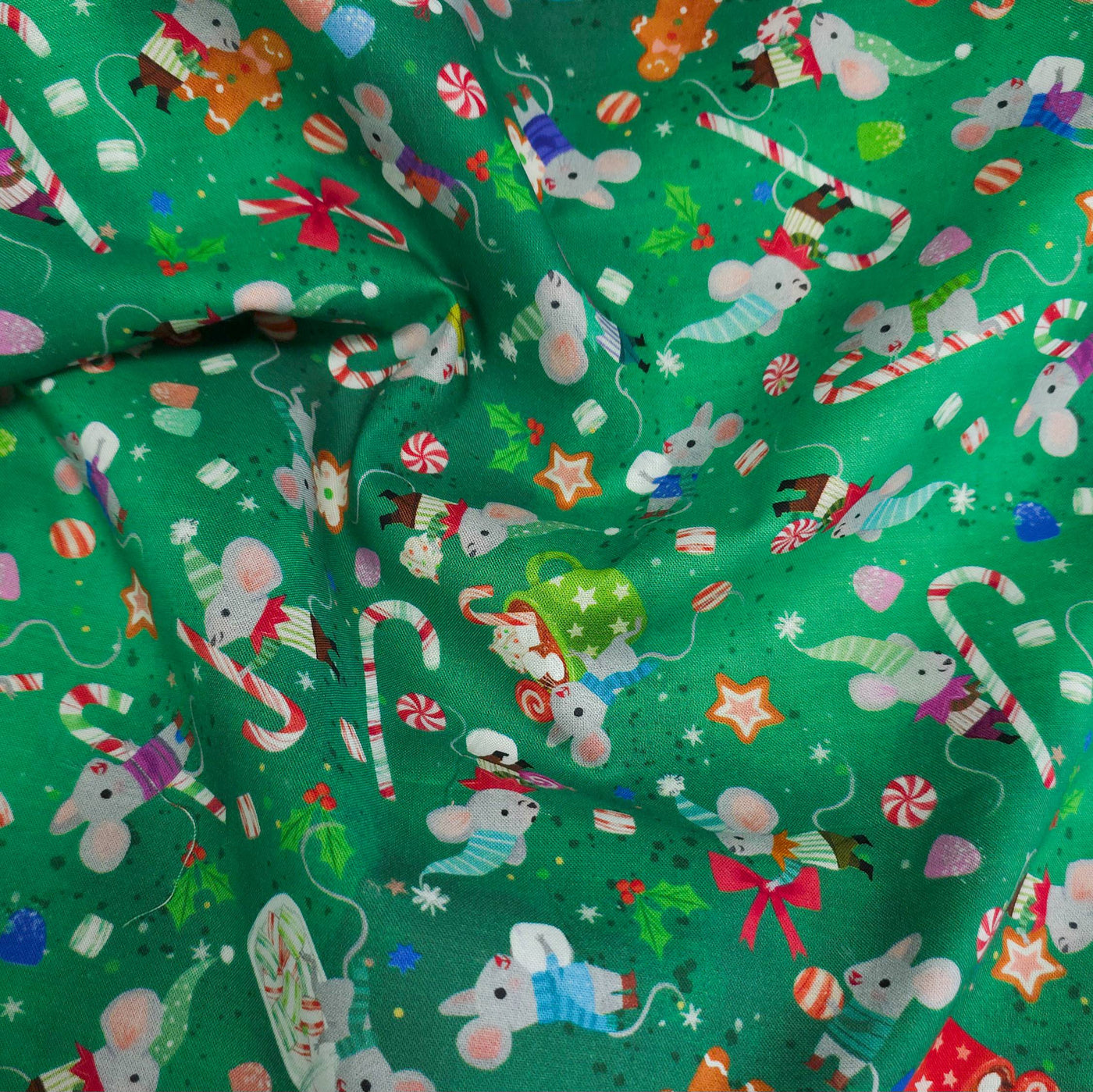 100% Cotton | Jingle Pals | Holly | Robert Kaufman