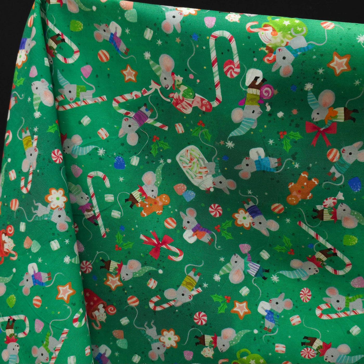 100% Cotton | Jingle Pals | Holly | Robert Kaufman