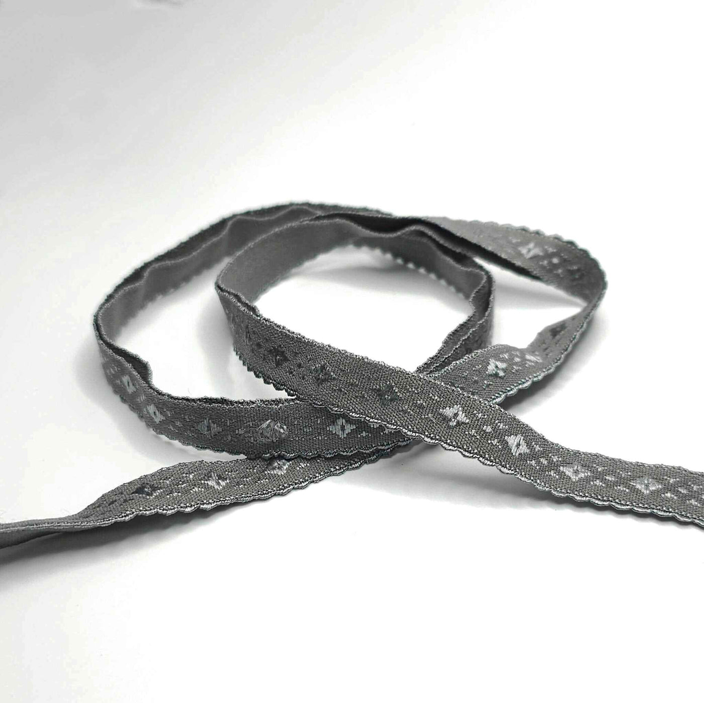 Fold-Over Elastic | 20 mm - 7/8" | Gray with Geometric Pattern