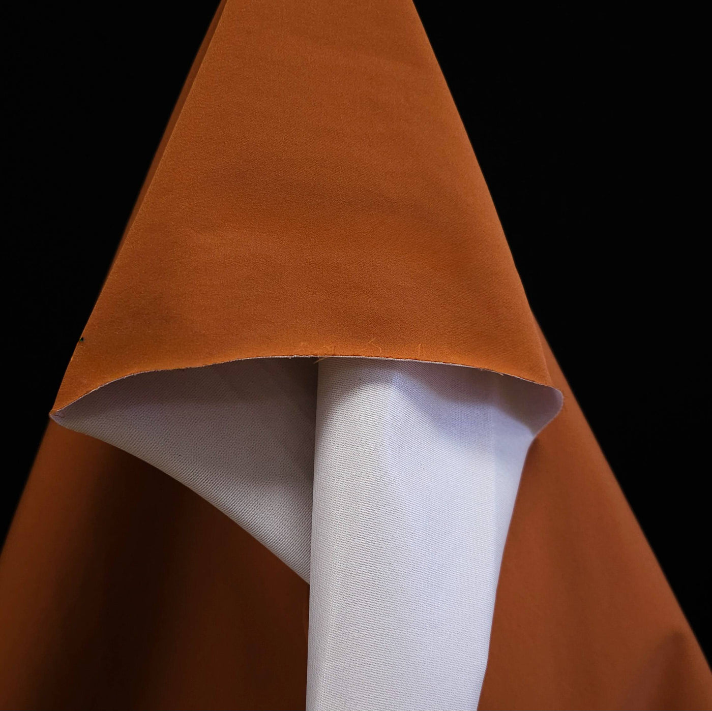 Gore-Tex Fabric | Waterproof & Breathable Textiles | Les Tissées