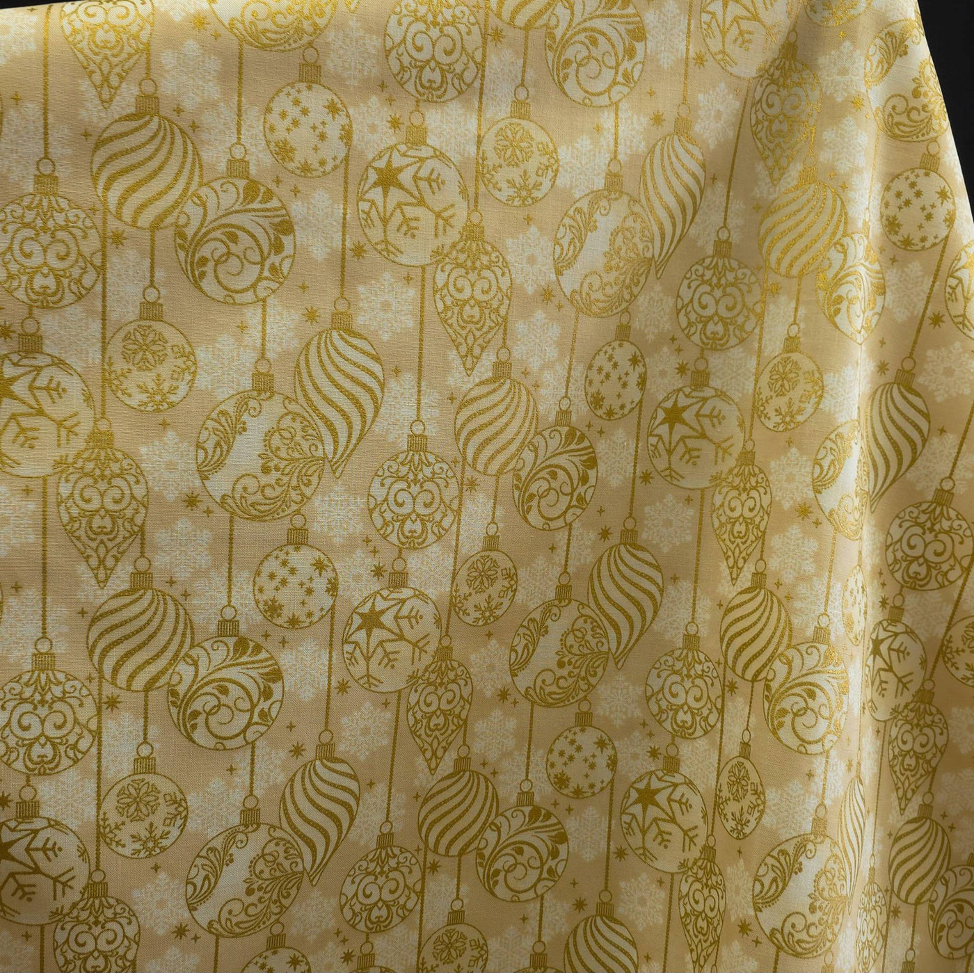 100% Cotton | Traditional Trimmings | Cream | Robert Kaufman