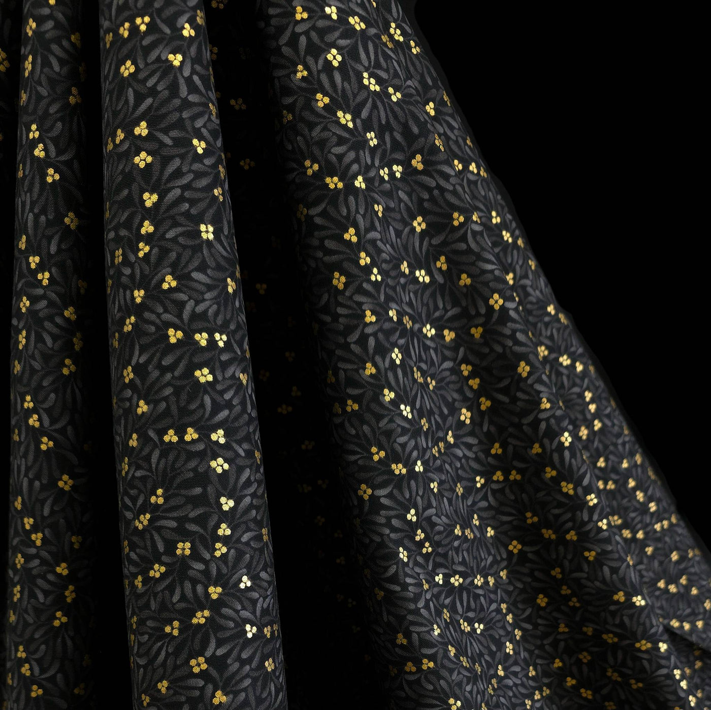 100% Cotton | Holiday Flourish | Festive Finery | Robert Kaufman - Black