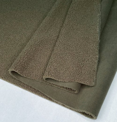 Sherpa with Fleece Backing | Olive | 119 cm | END OF ROLL