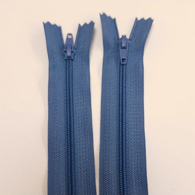 KKF Closed-End Nylon Coil Zipper #3 | 8" / 20 cm