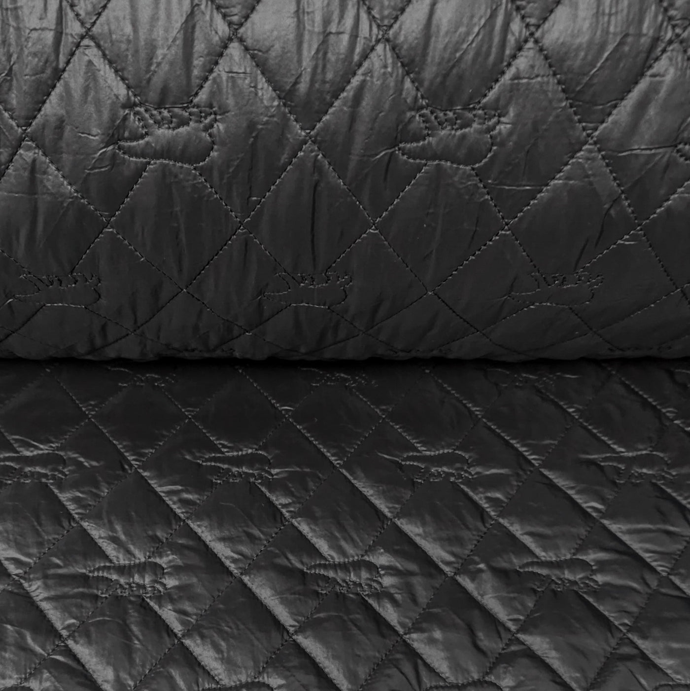 Embroidered Quilt | Arctic Fill™ Batting | Black Polar Bear | 43 cm | END OF ROLL