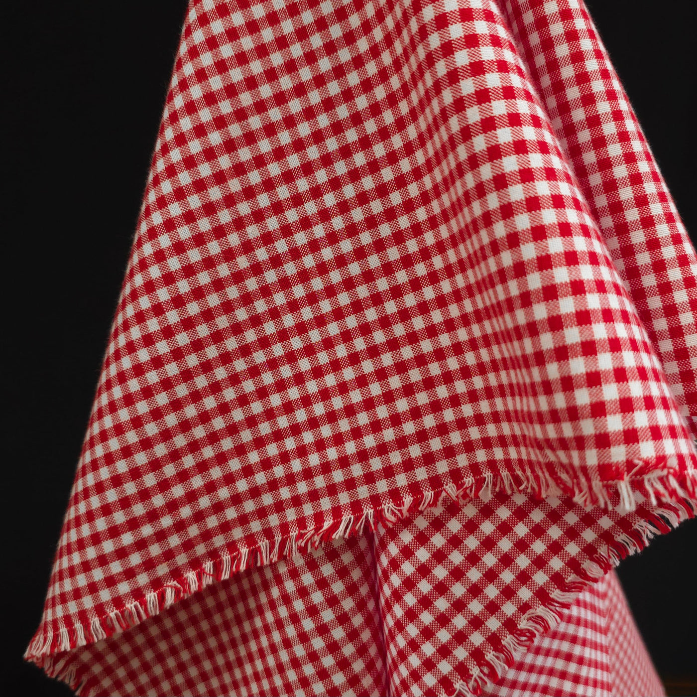 Carolina Gingham 100% Cotton Fabric | Robert Kaufman | 1/8" - 3 - mm | Red
