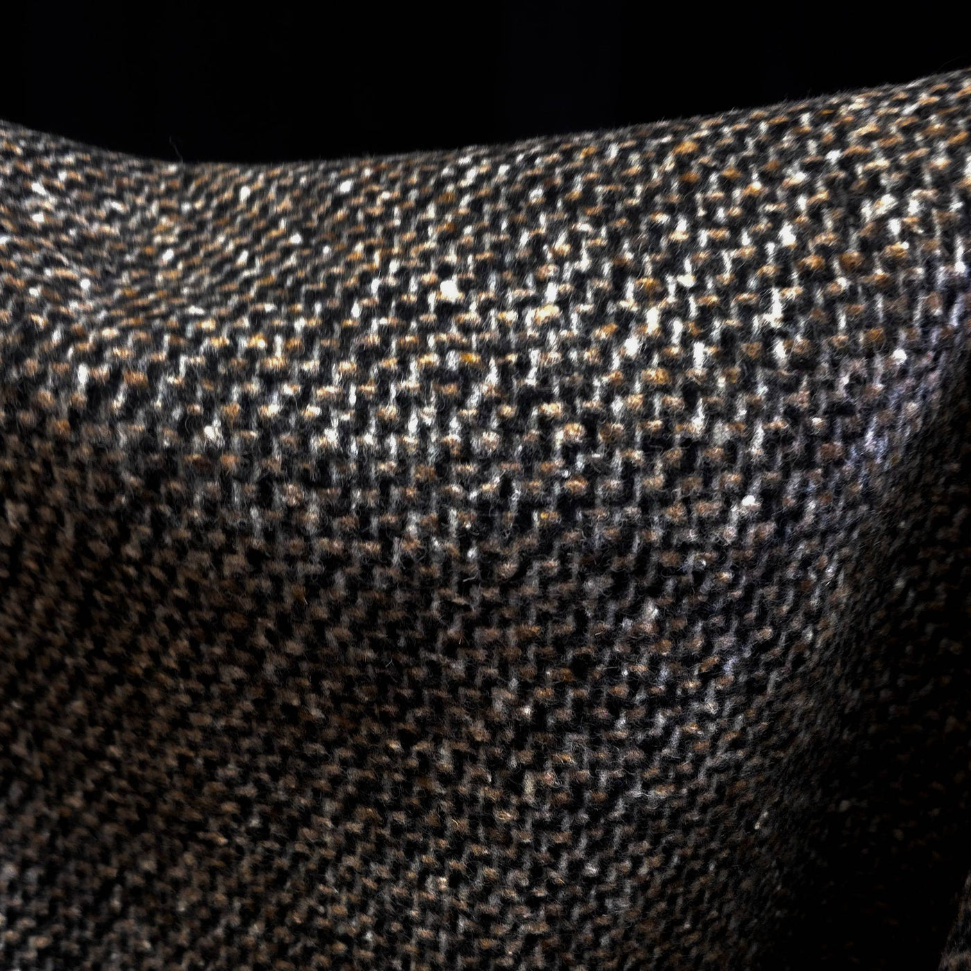 Pure Virgin Wool | Tweed | Black & Brown