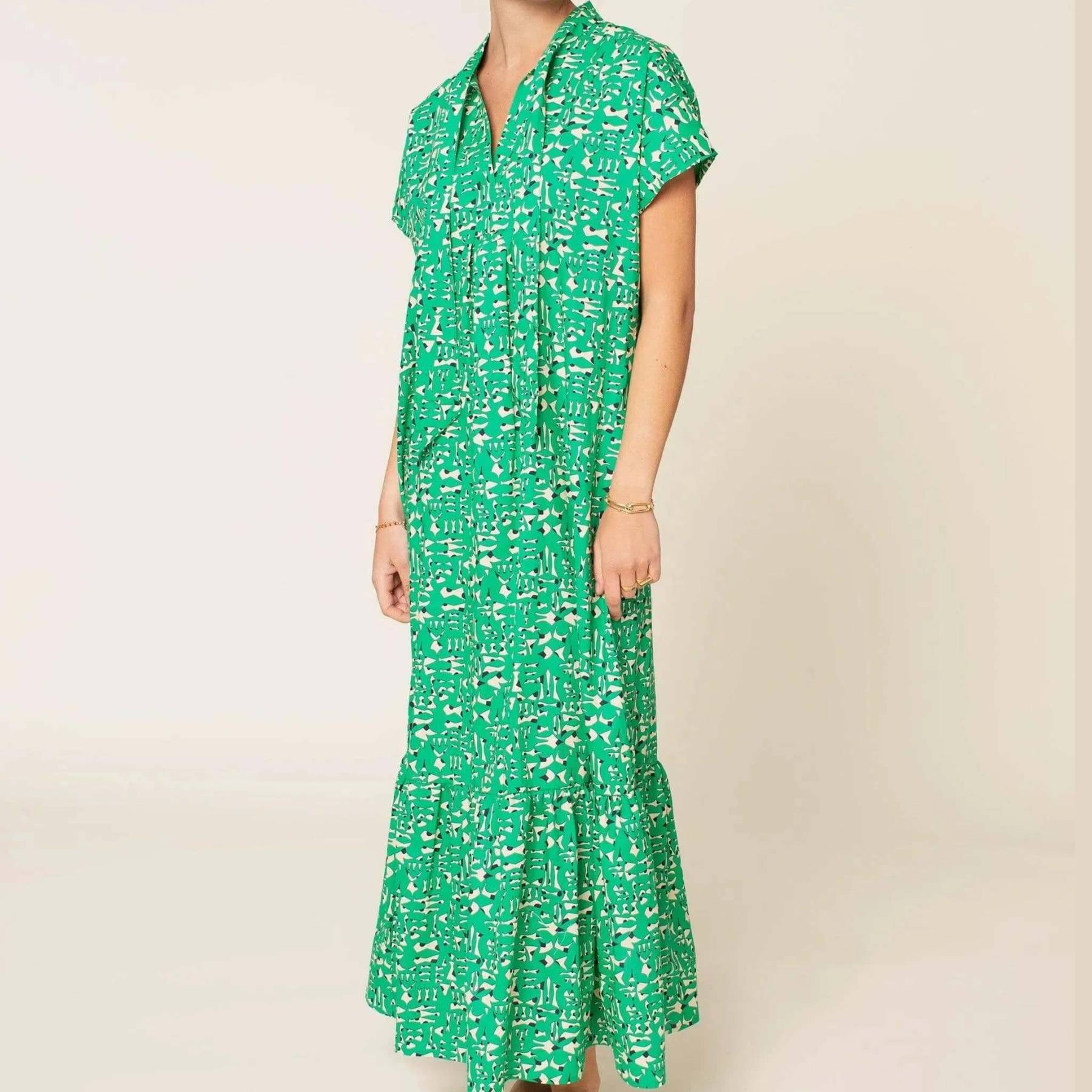 Aurora Robe Pattern Aurora Dress PDF Sewing Pattern | Wardrobe by Me | Les Tissées