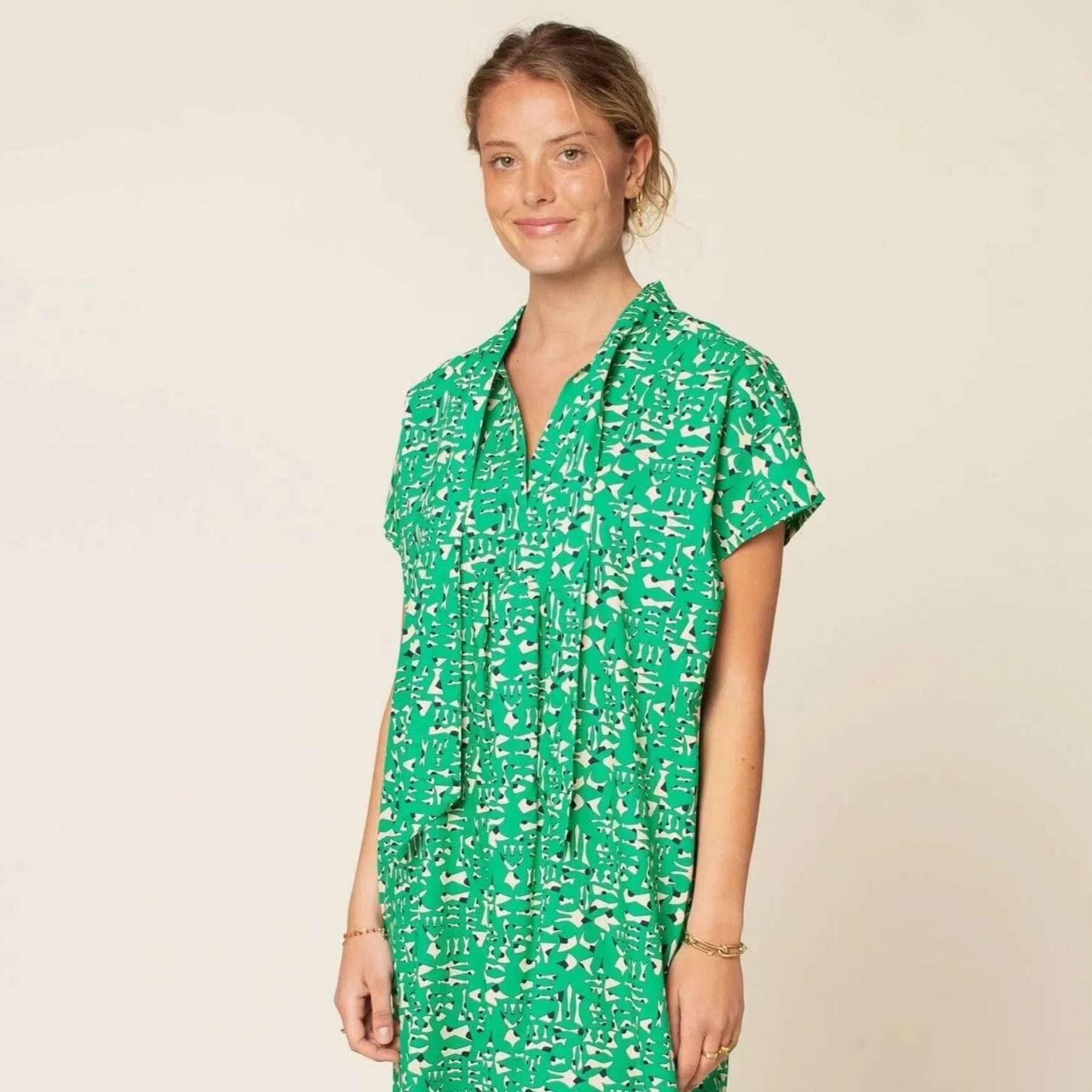 Aurora Robe Pattern Aurora Dress PDF Sewing Pattern | Wardrobe by Me | Les Tissées
