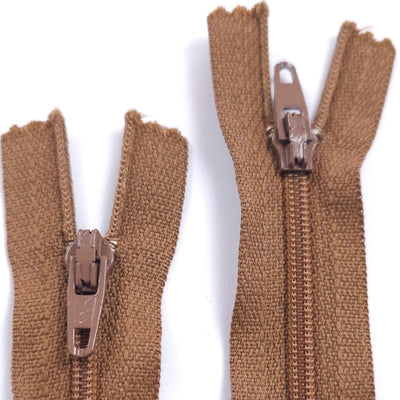 YKK | Closed End Zipper | #2.5 | 3" / 7.5 cm | Brown