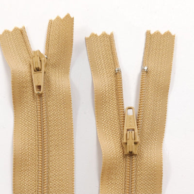 Closed-End Nylon Coil Zipper #3 | 5" / 13 cm