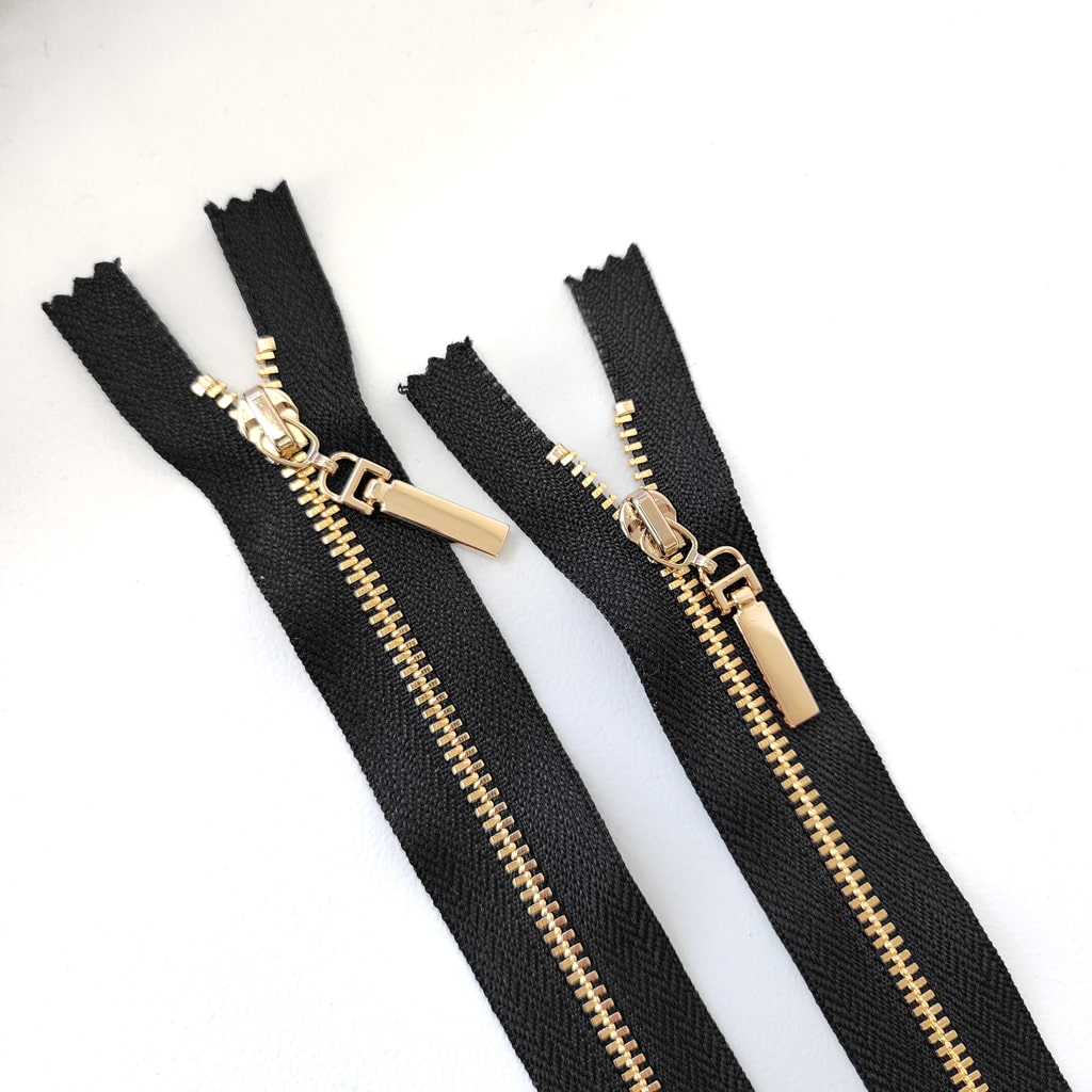 KKF | Golden Brass Zipper #3 | 15" / 38 cm | Black