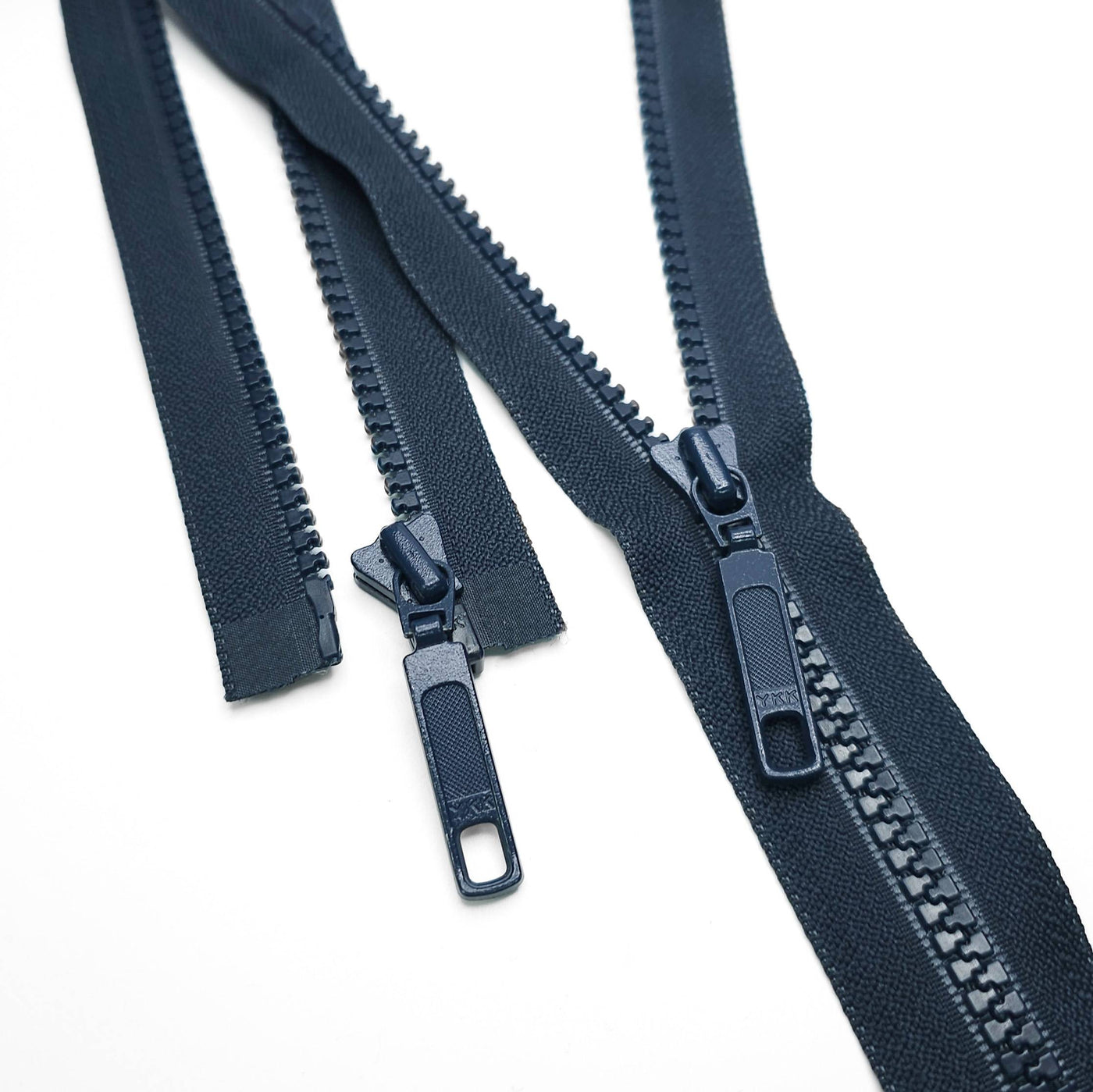 YKK | Open End Zipper | Molded Plastic | Navy | #5 | 14'' - 35.5 cm