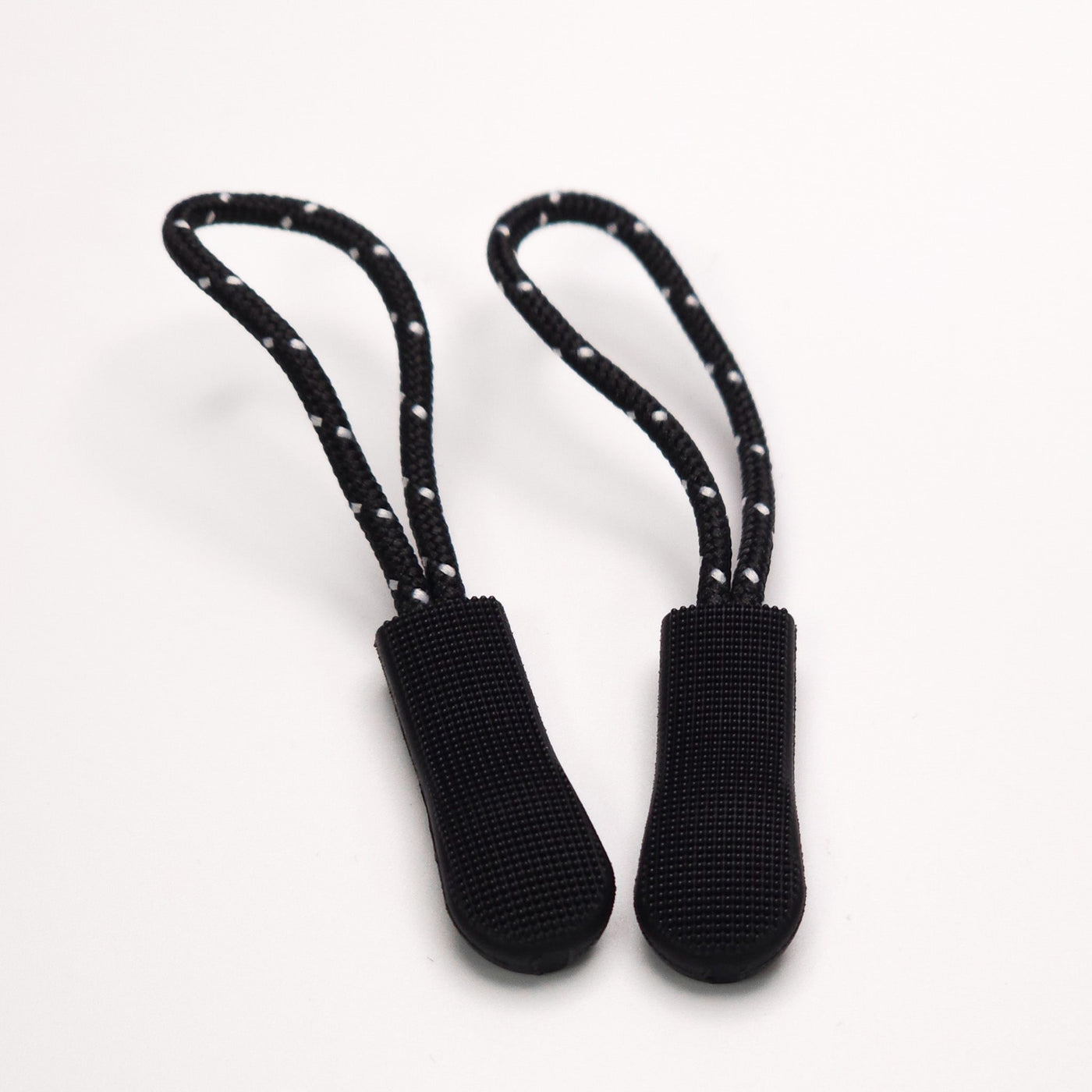 Zipper Pulls | 2 Pieces |  Black & White