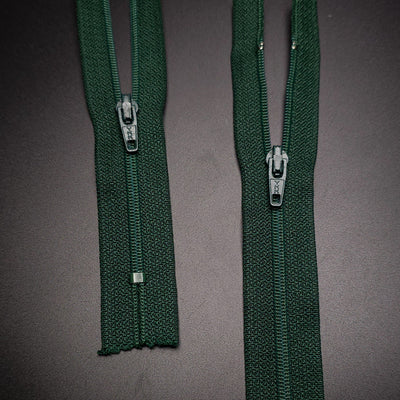 Closed-End Nylon Coil Zipper #3 | 13.5" / 34 cm