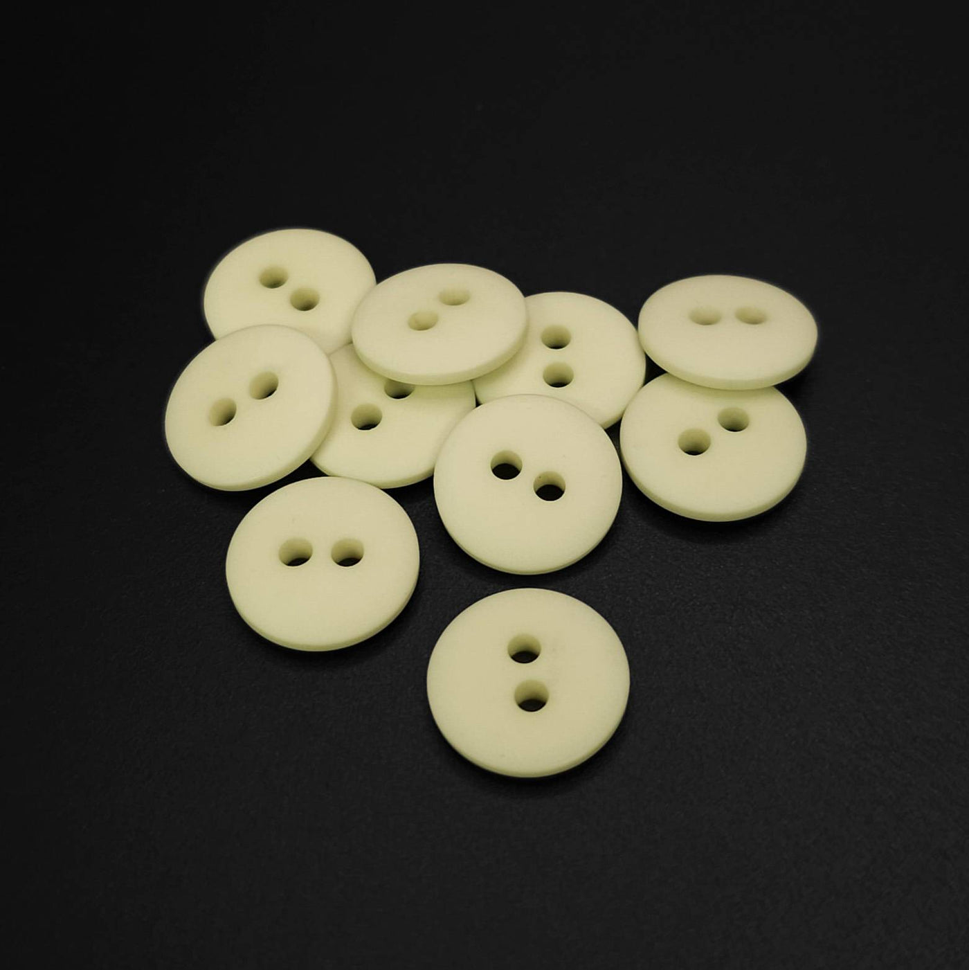 Buttons Light Ivory 12 mm