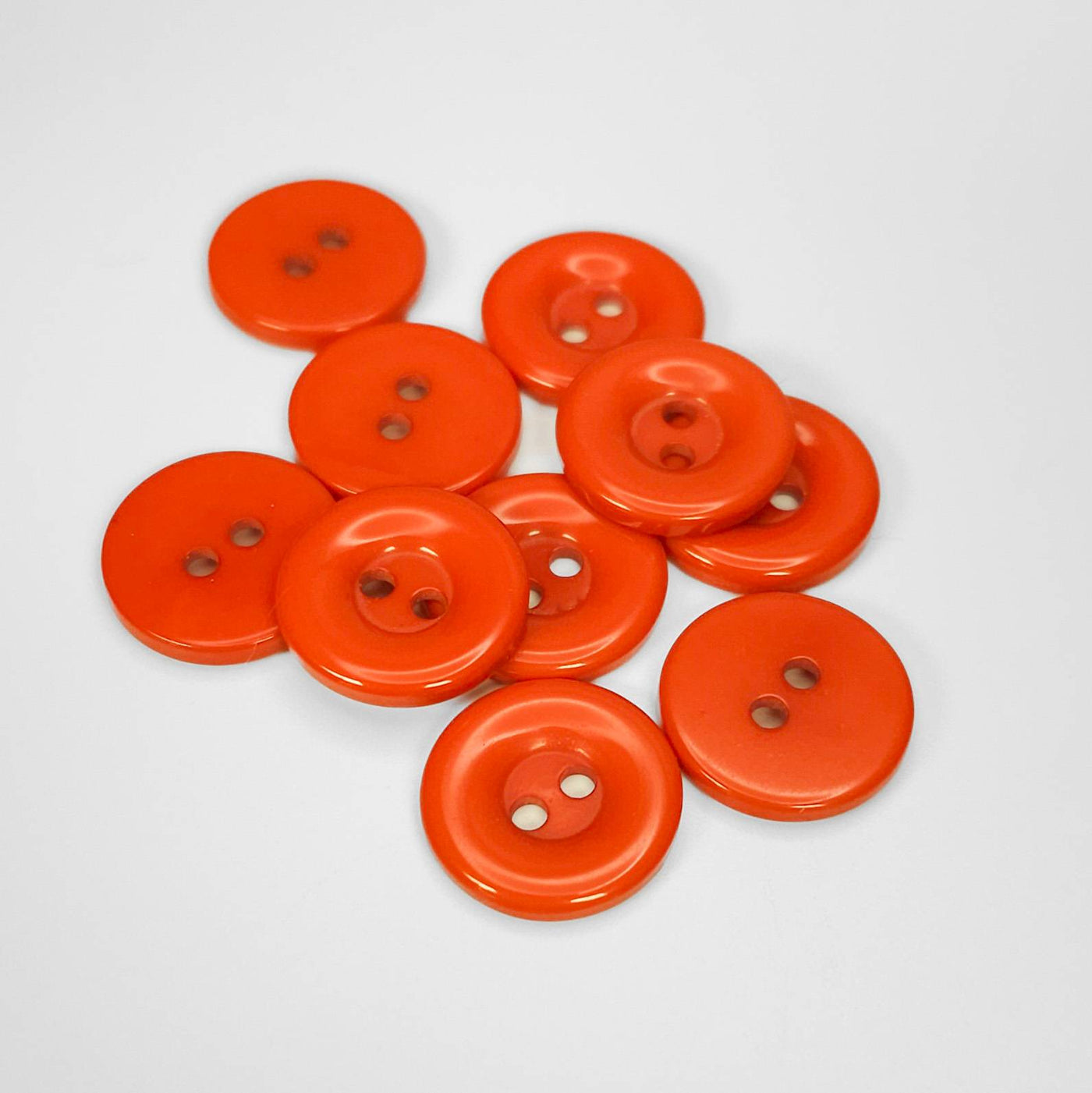 Buttons Orange 15 mm