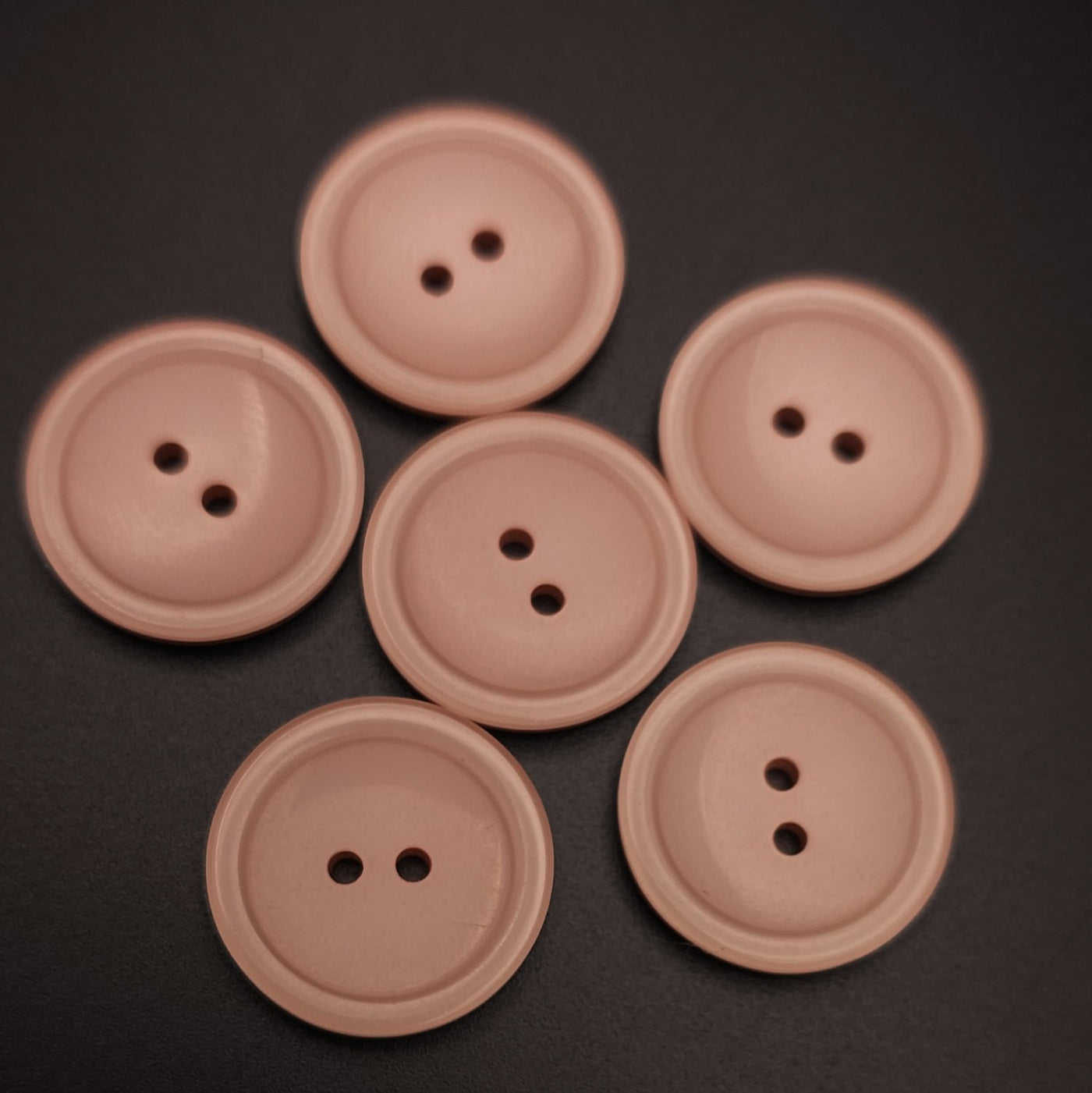 buttons pink