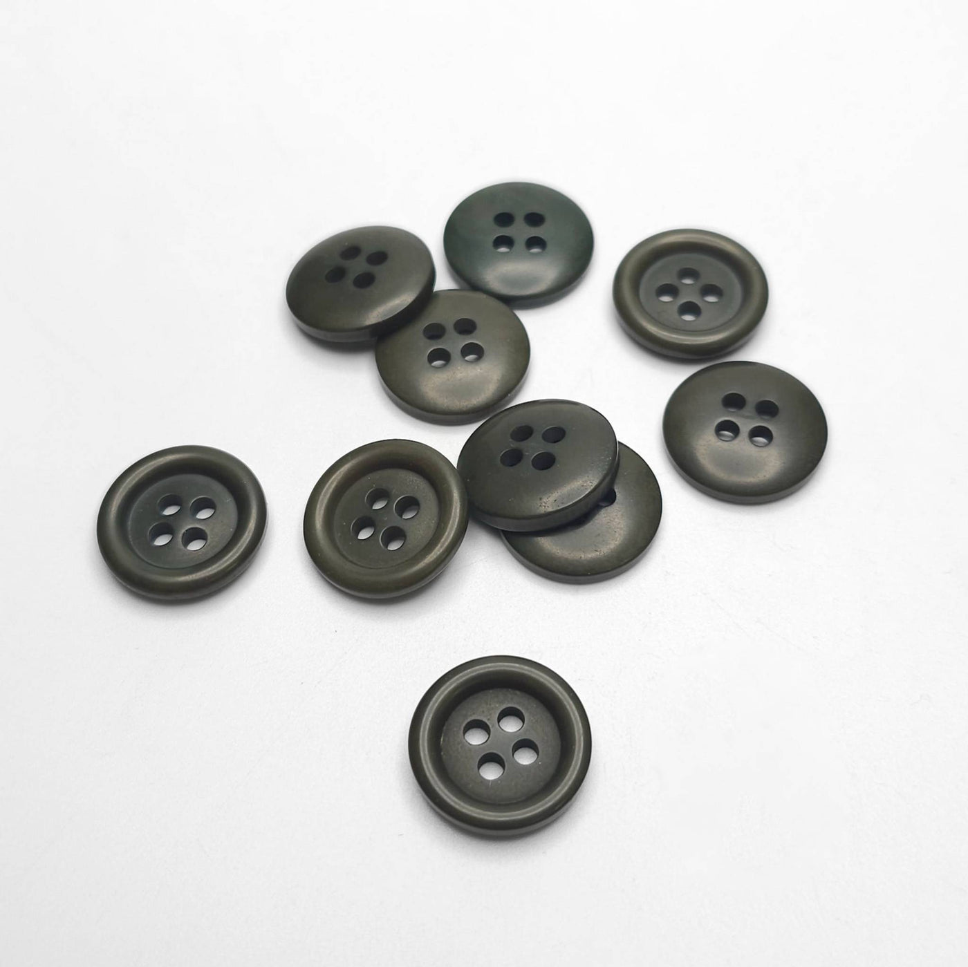 buttons 15mm dark green