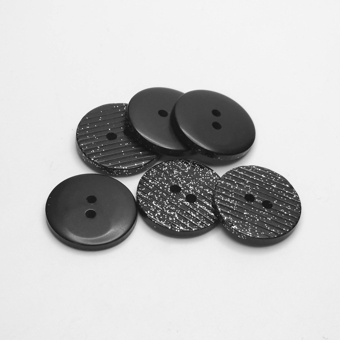 buttons black 20mm