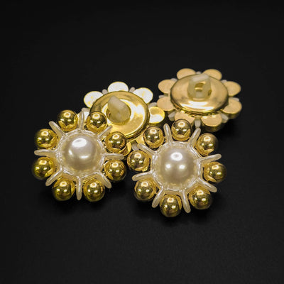 Buttons Gold and Pearl 22 mm