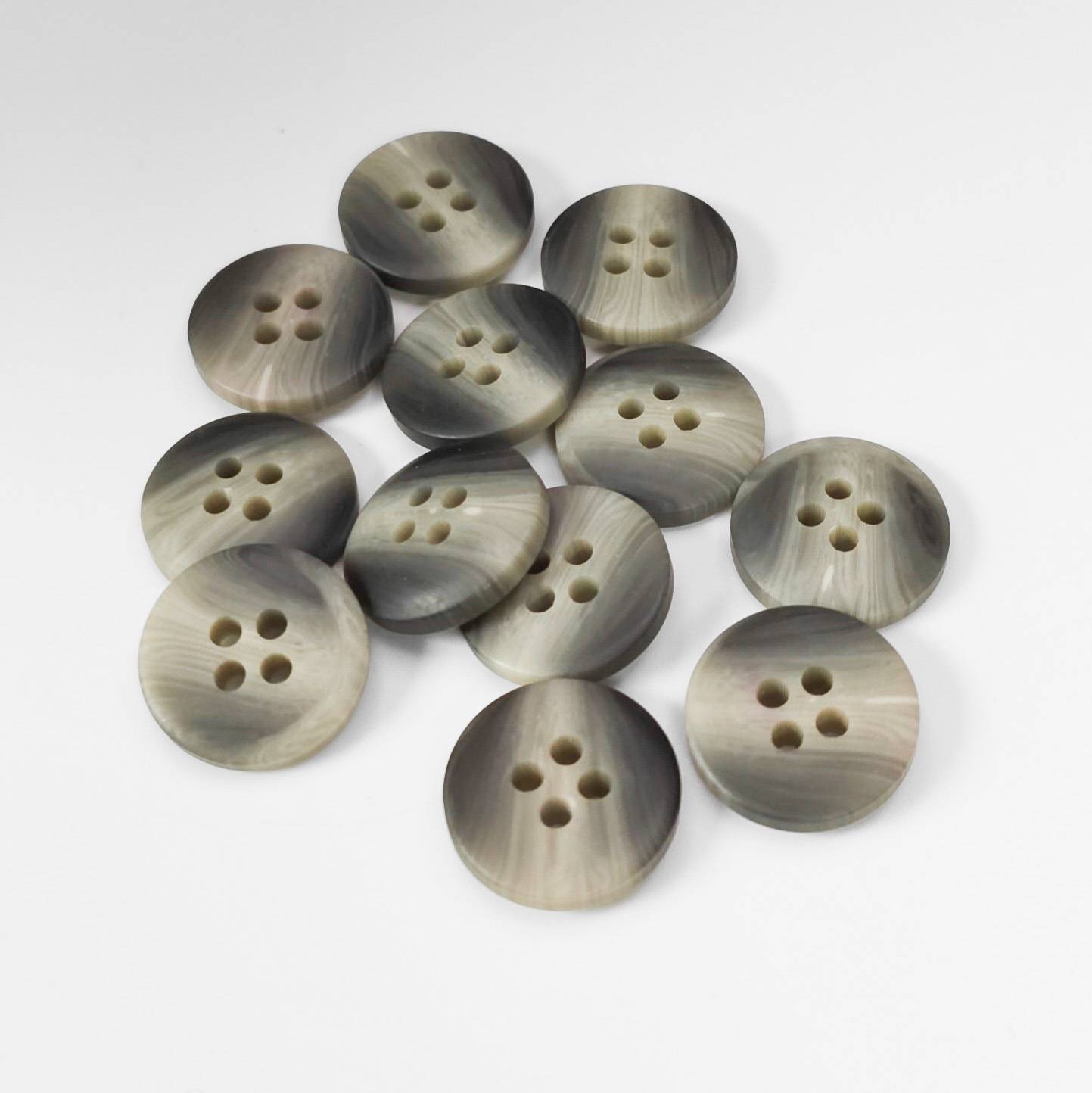 Shop Canada’s Largest Collection of Buttons | Les Tissées