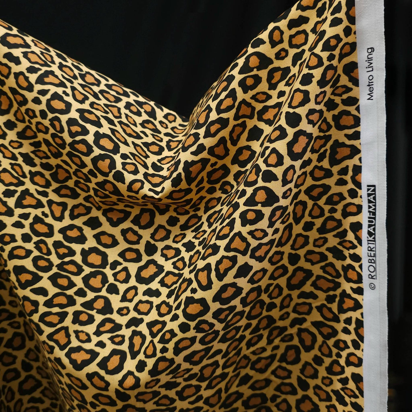 100% Cotton | Metro Living | Earth | Robert Kaufman