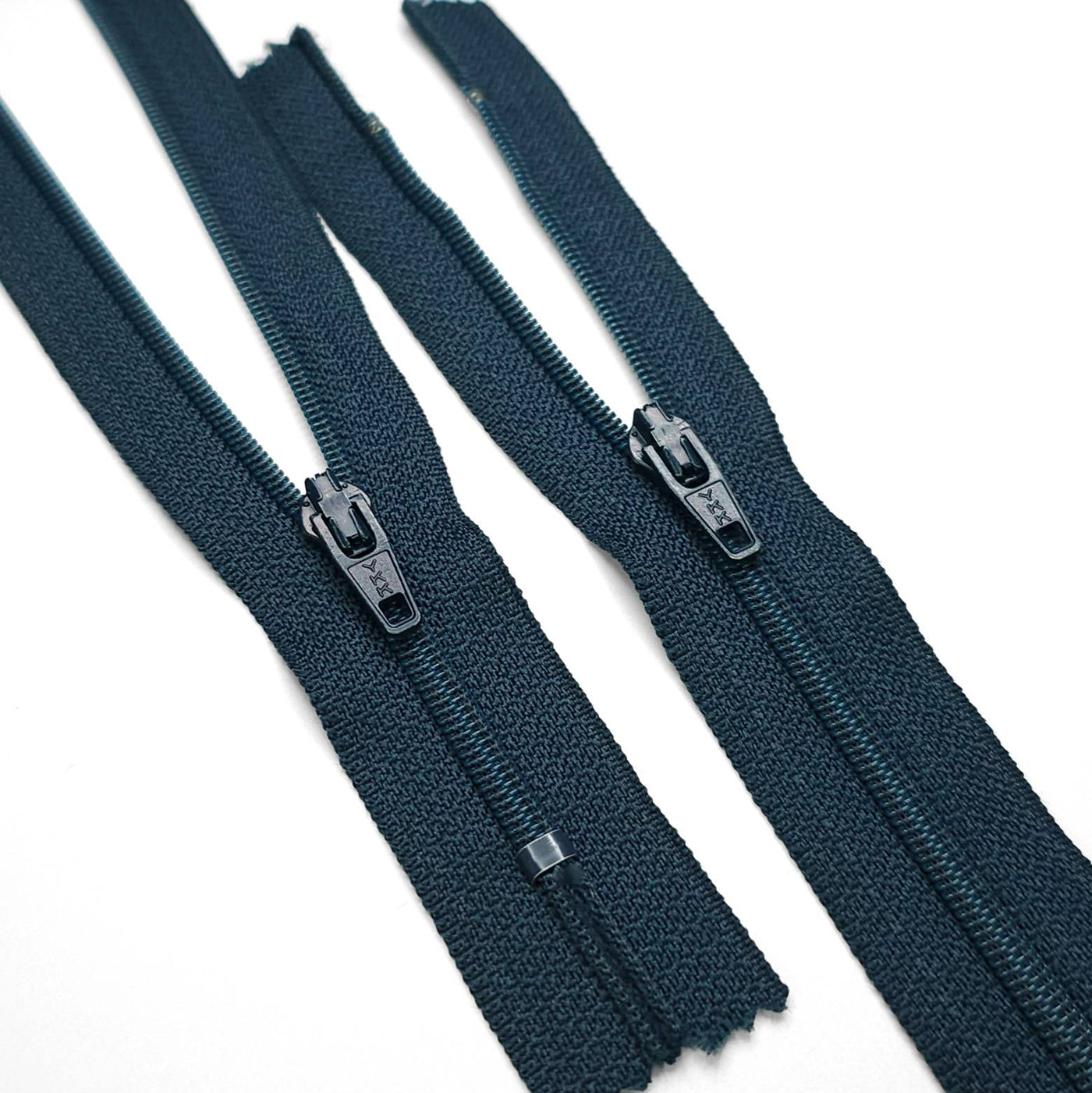 YKK | Closed End Zipper | Nylon Coil | Prussian Blue | #2 | 6 3/4'' - 17 cm