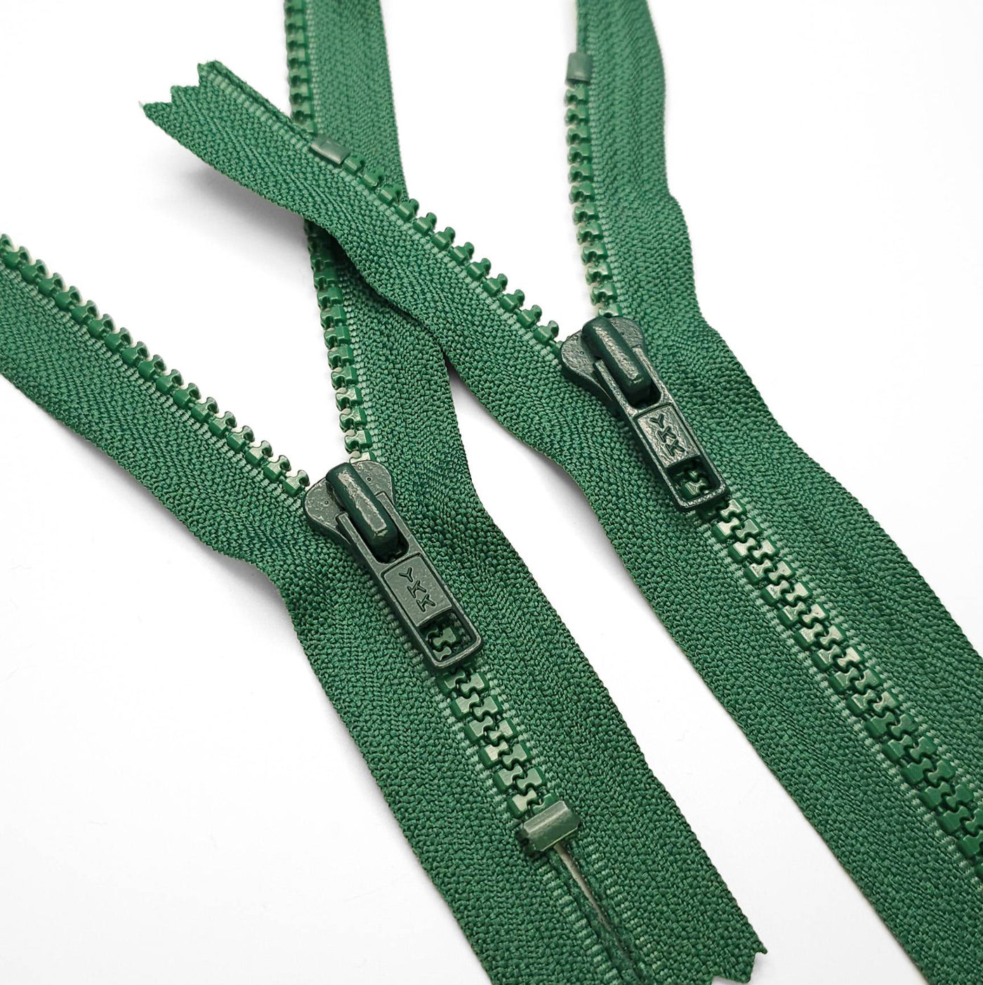 YKK | Closed-End Zipper | Molded Plastic | Green | #5