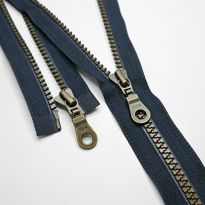 YKK | Open End Zipper | Molded Plastic | Navy | #5 | 25 3/4'' - 65.5 cm 