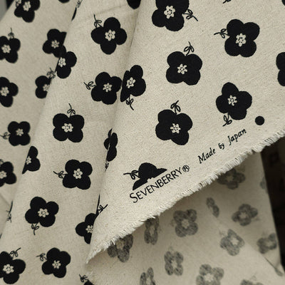 Cotton Flax Print Canvas | Flowers | By Robert Kaufman | Natural & Black