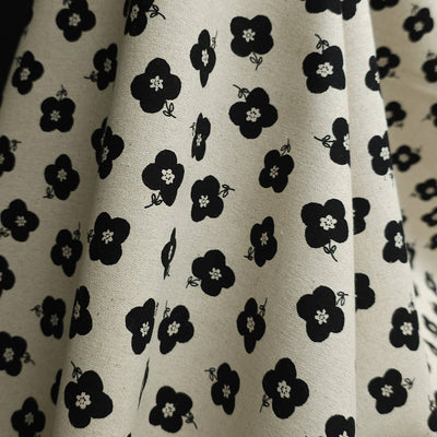 Cotton Flax Print Canvas | Flowers | By Robert Kaufman | Natural & Black