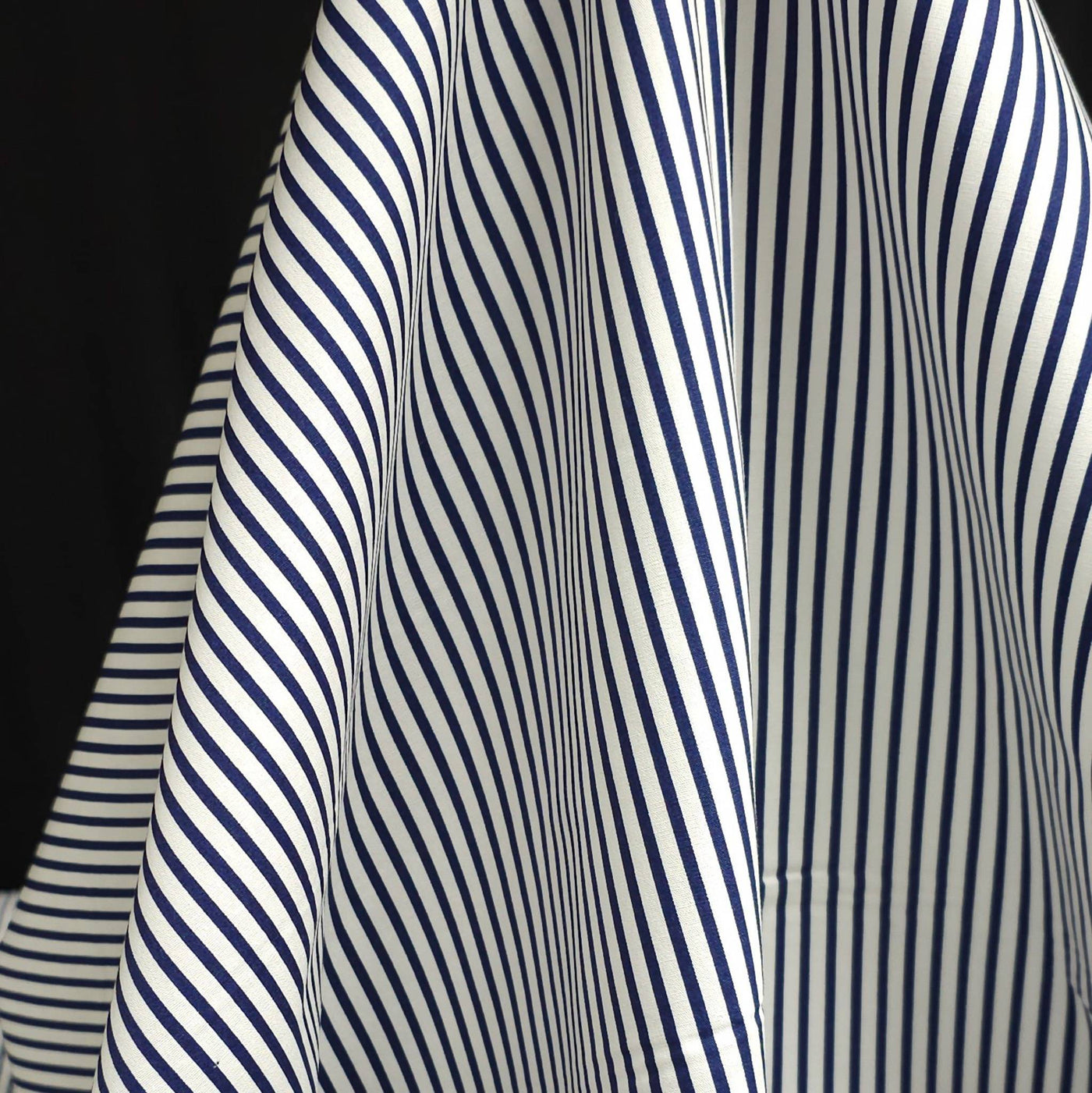 100% Cotton | Sevenberry | Petite Basics | Robert Kaufman - Navy 
