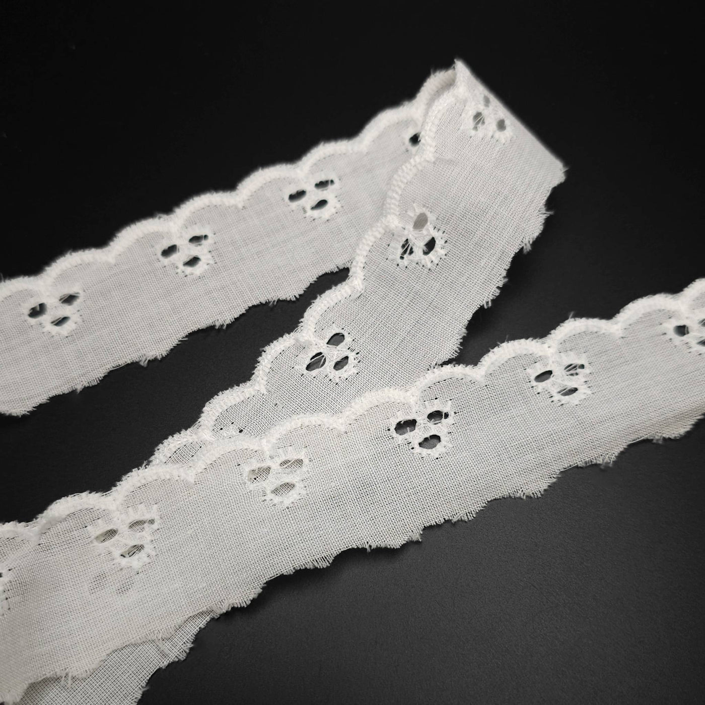Eyelet Lace Trim | Cream | 2.5 cm - 1"