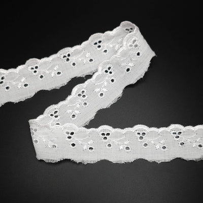 Eyelet Lace Trim | White | 2.5 cm - 1"