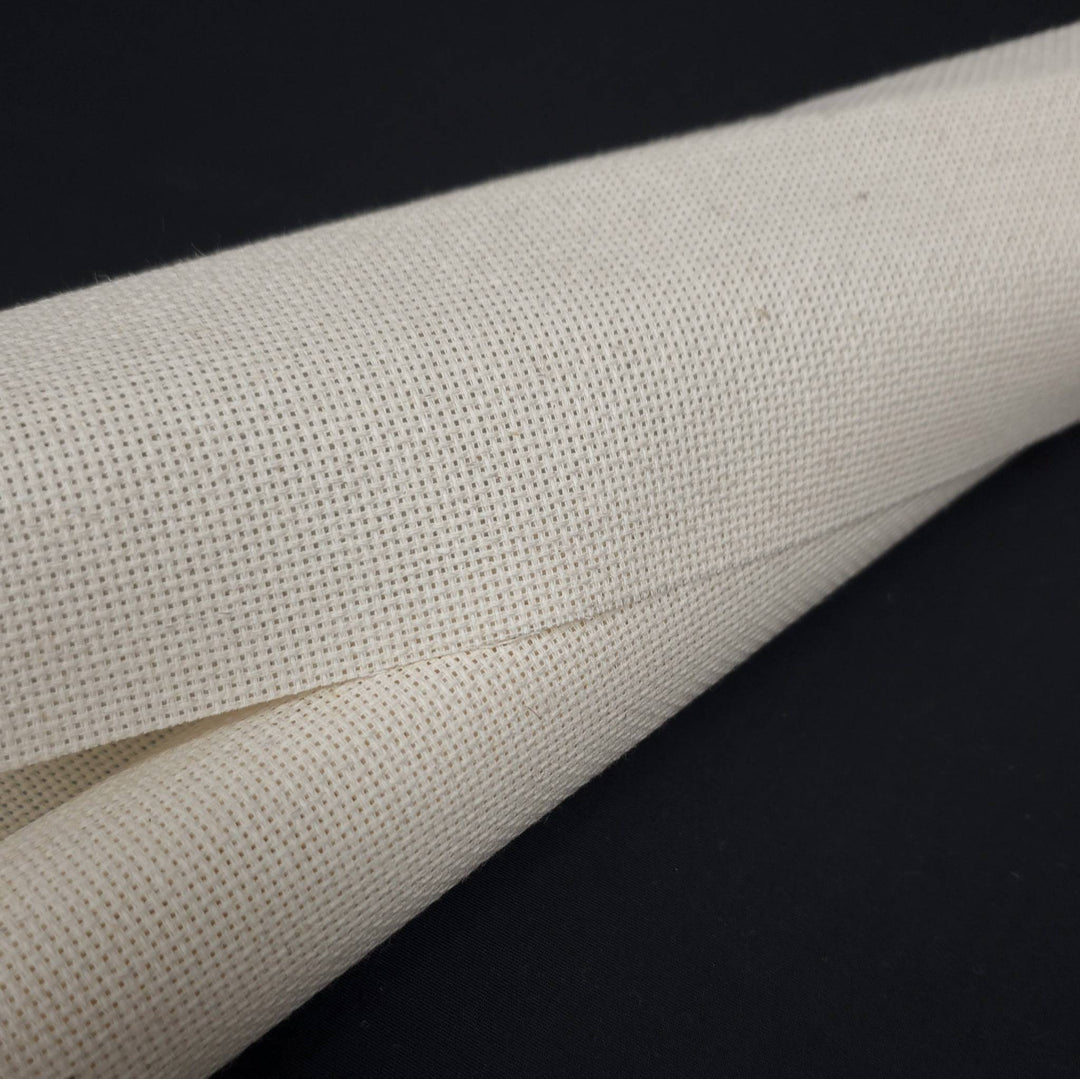 Embroidery Supplies Canada | Threads, Fabrics & Tools | Les Tissées