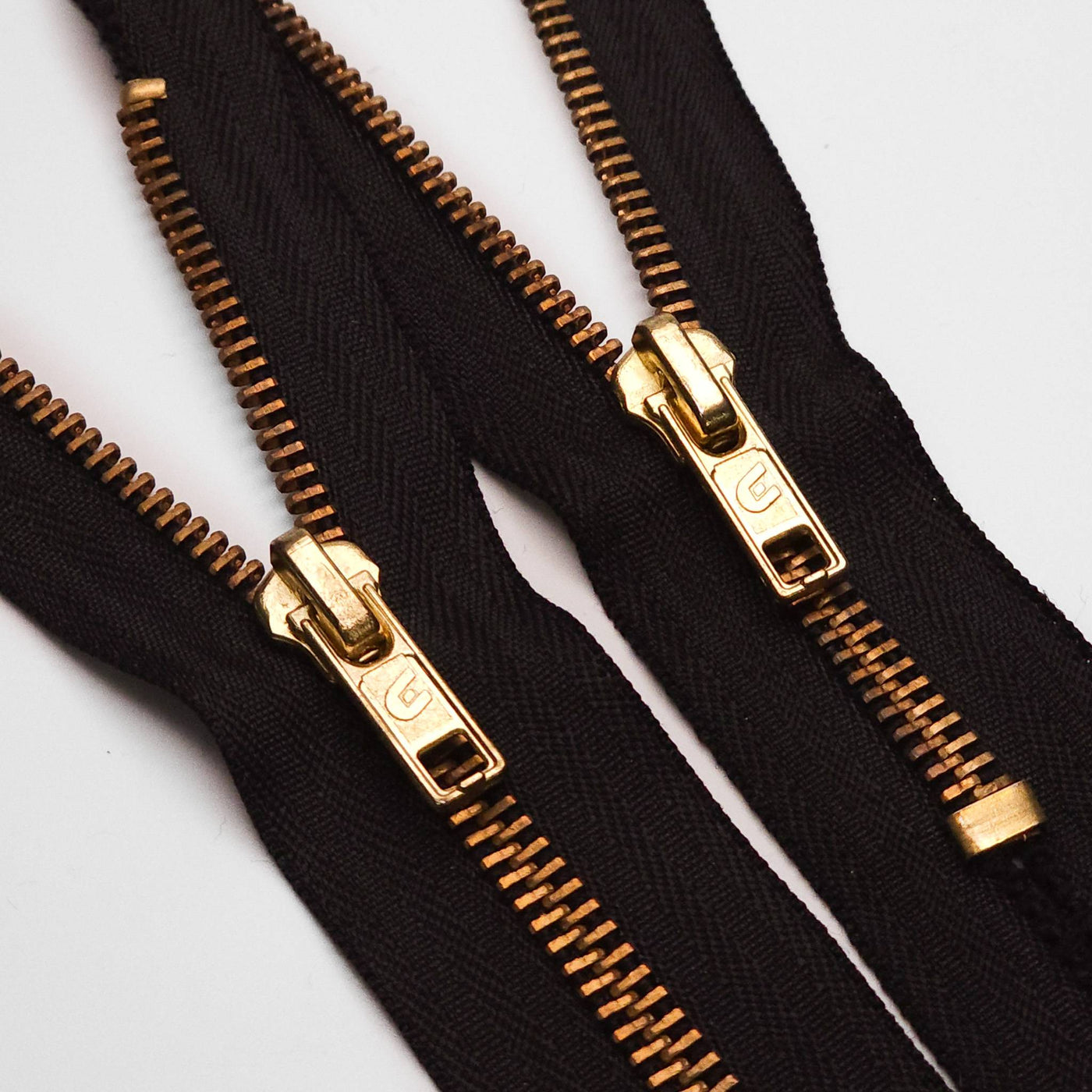 Closed End Zipper | Metal | #5 | Black