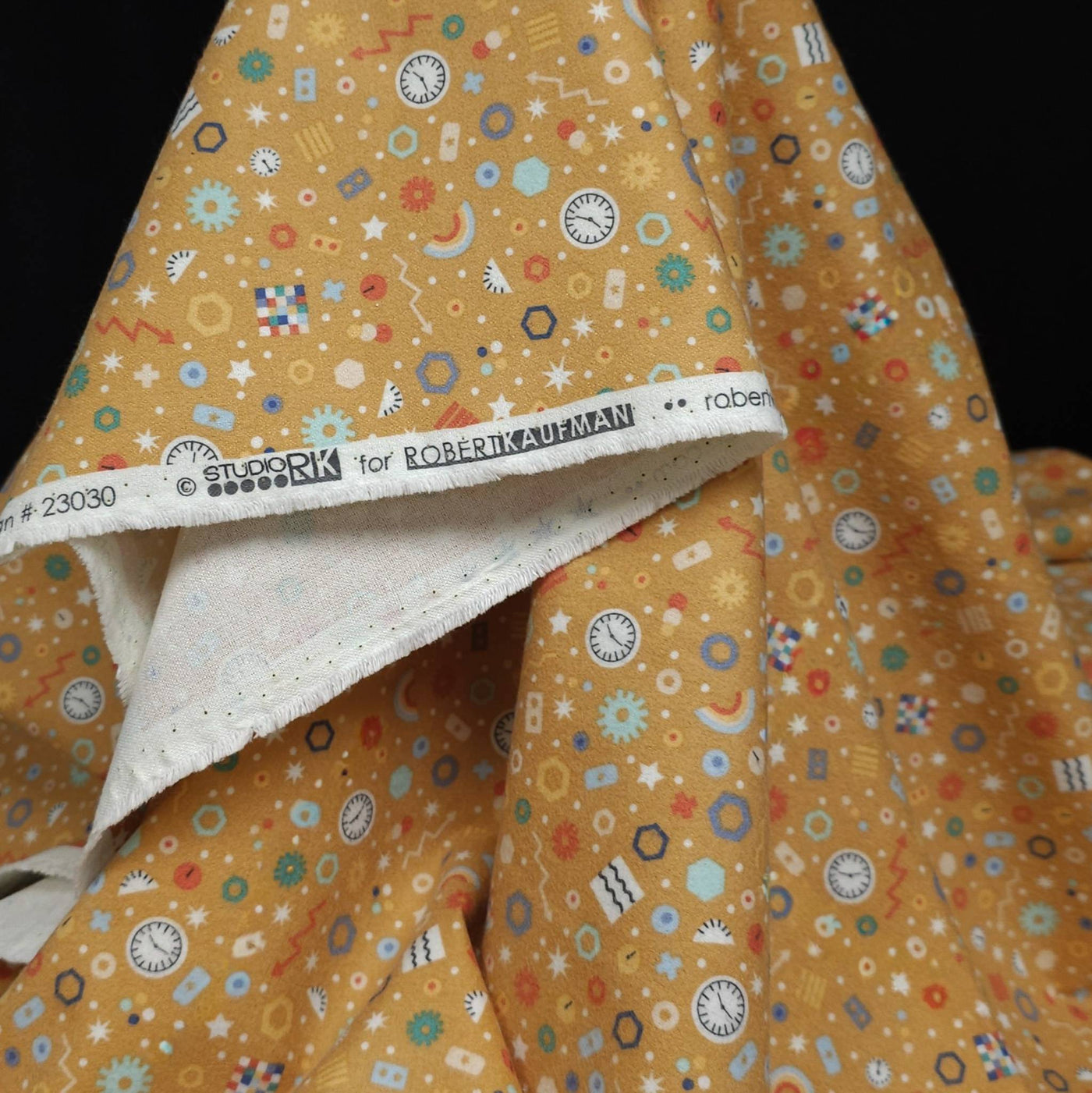 Astrobot Flannel | Gold | Robert Kaufman