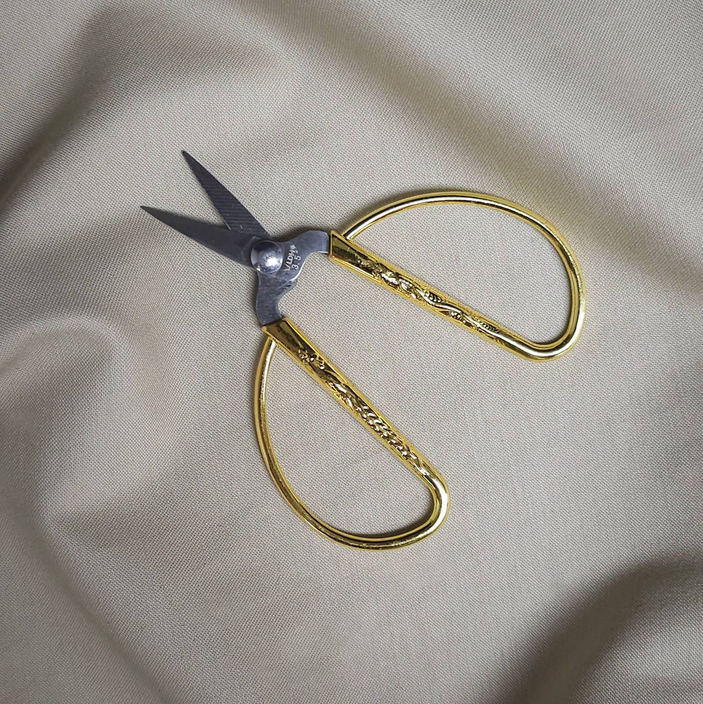 LDH | Imperial Scissors | Dragon & Phoenix